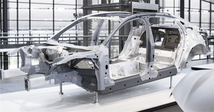 车体 (2).jpg 车体 (2).jpg